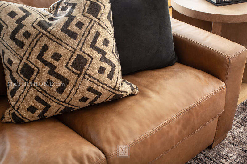 Concord Sofa image number 2